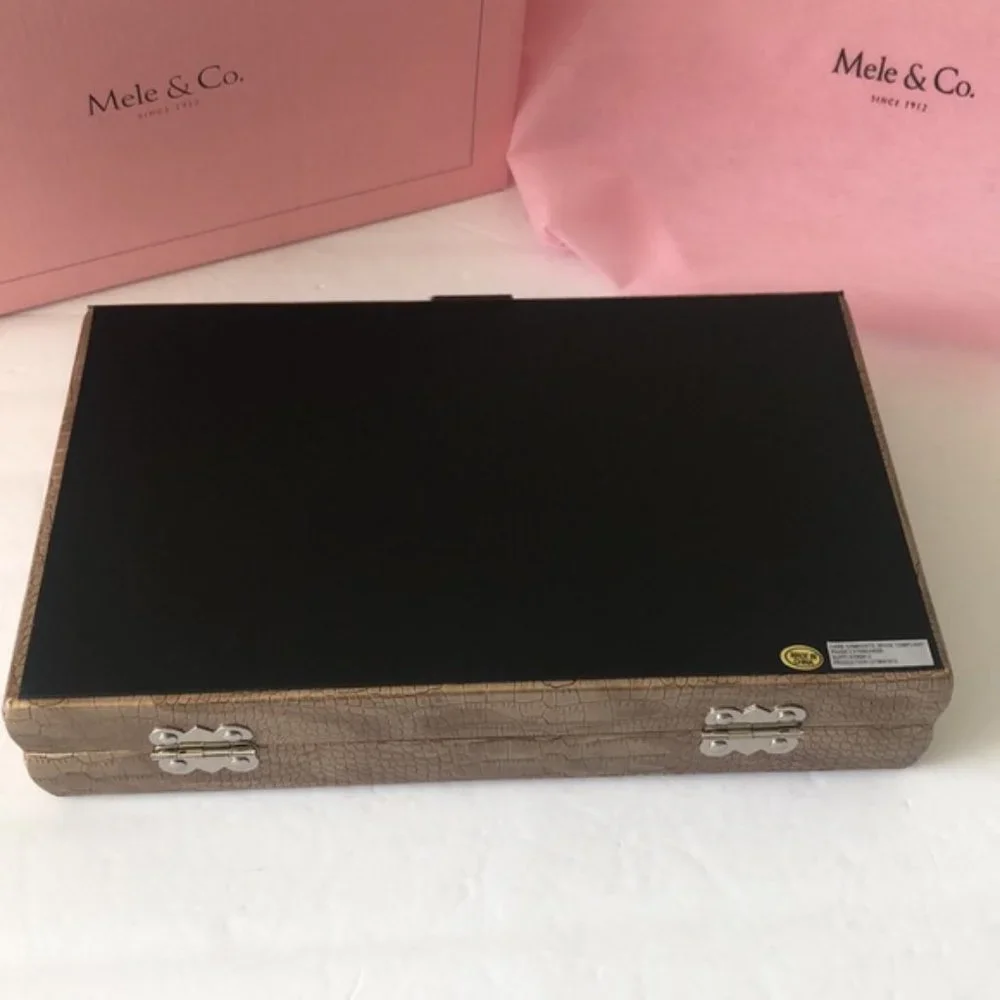 Mele & Co.Jewelry Box Vivienne Large Contour TRVL Bronze Textured Faux Leather